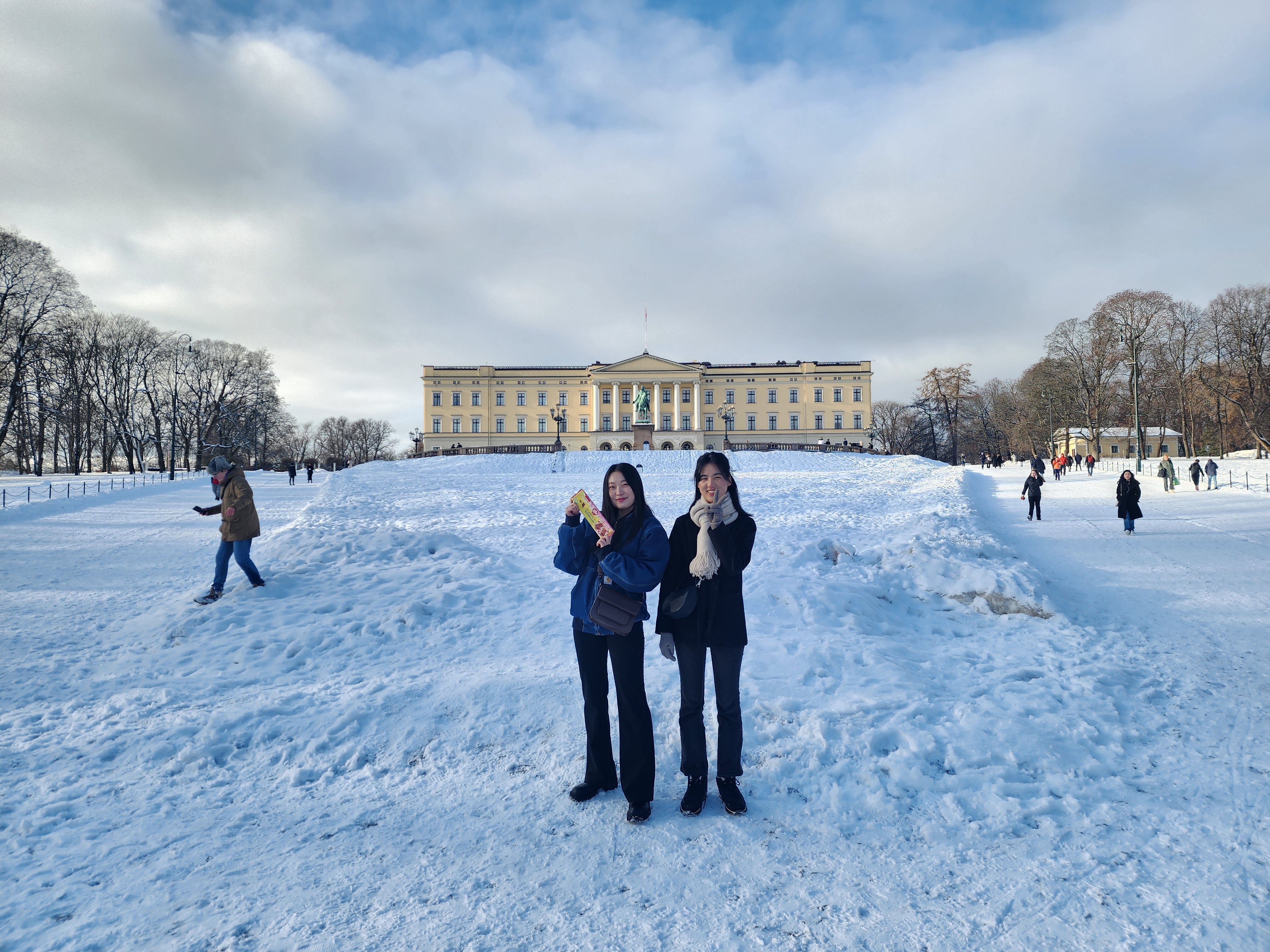 Professor Ju-Won Oh Visits NGI, Norway, to Strengthen International Collaborative Research