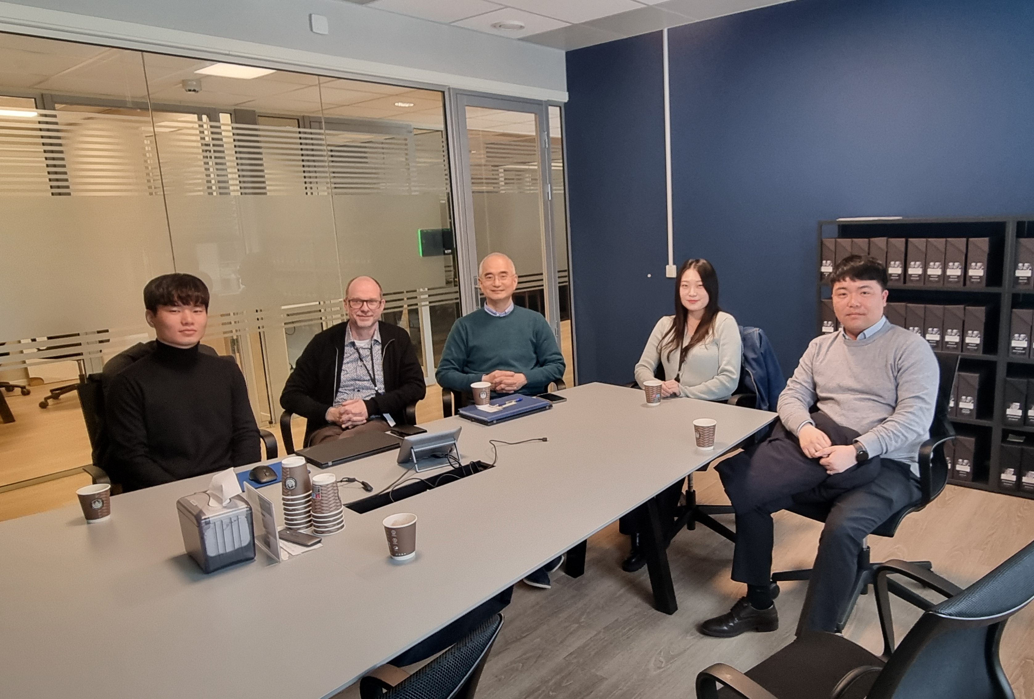 Professor Ju-Won Oh Visits NGI, Norway, to Strengthen International Collaborative Research