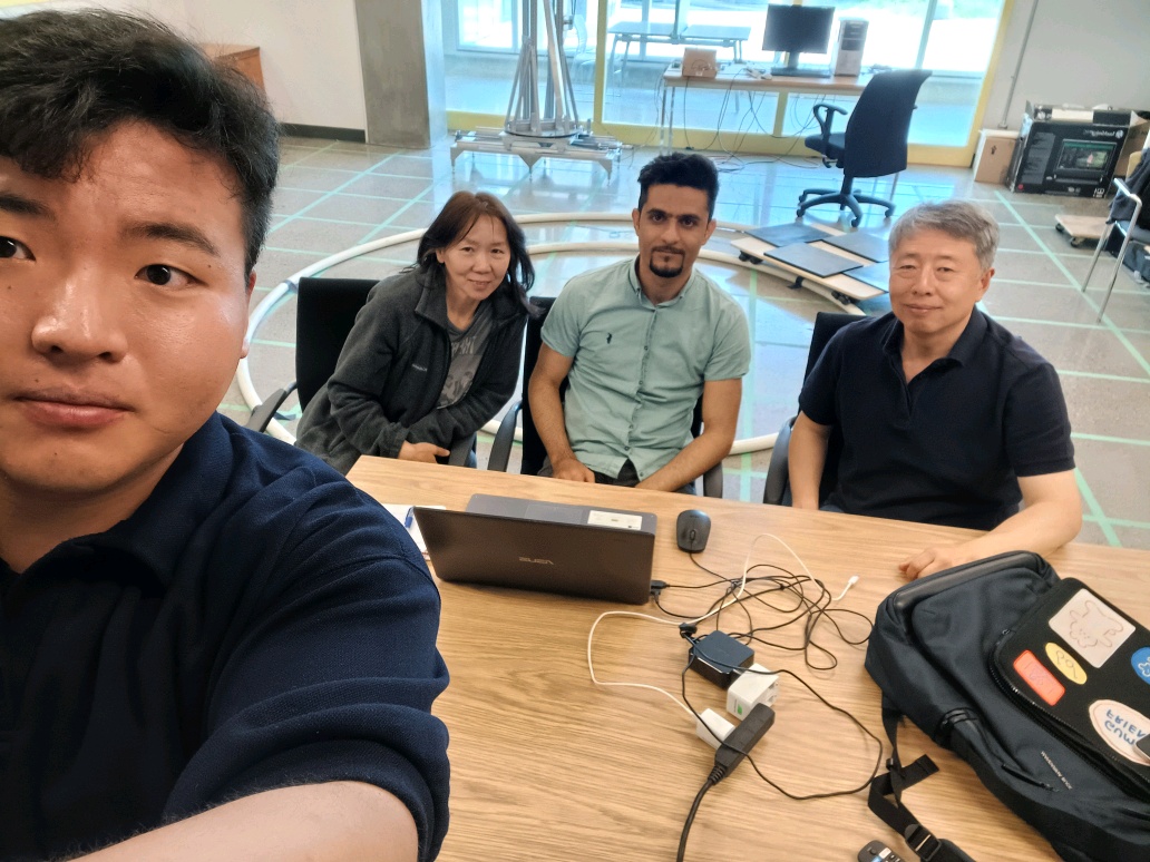 Master's Student Lee Youngjoo Departs for Long-Term Research Dispatch at University of Calgary, Canada