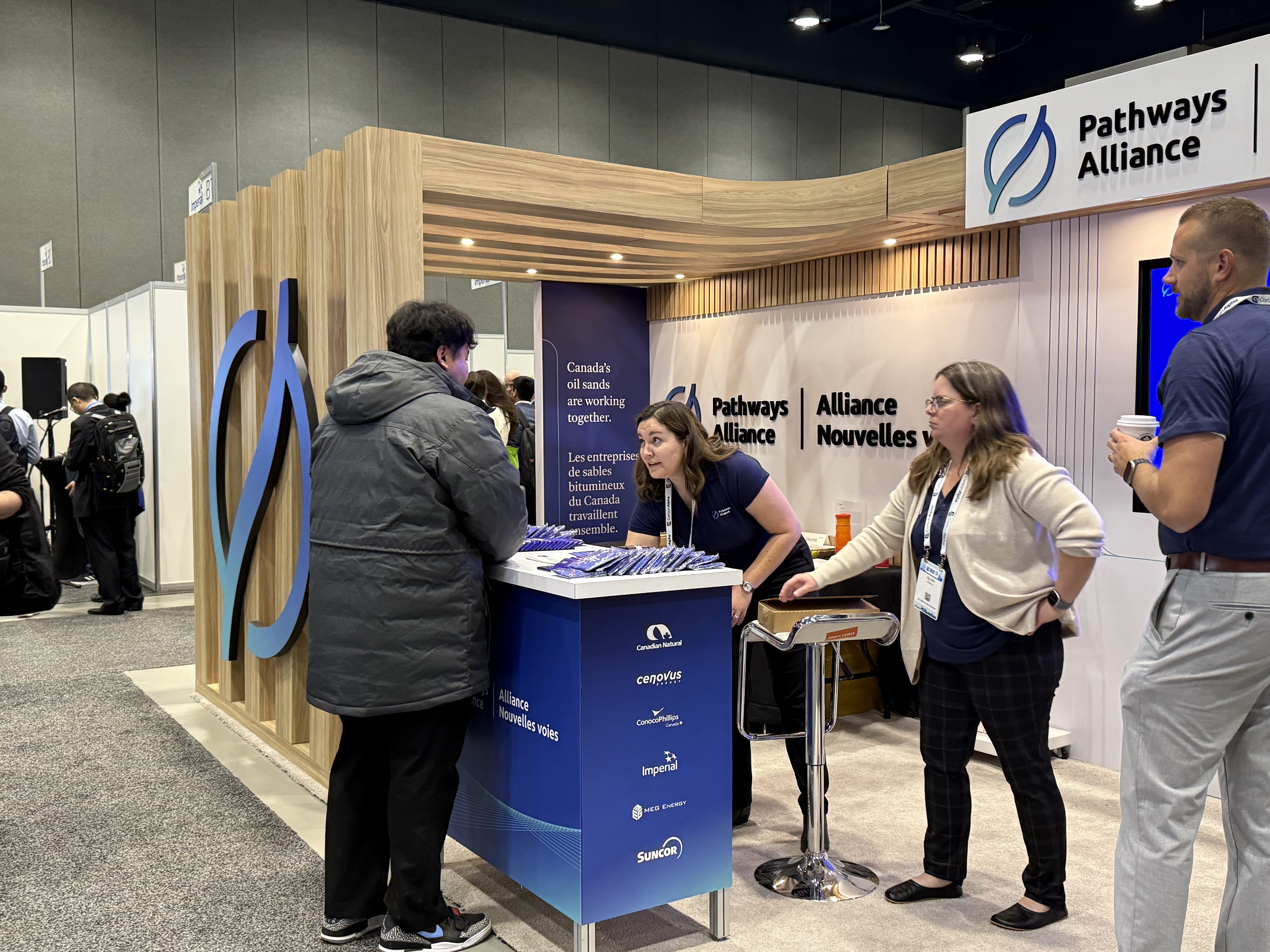Geophysics Computing Lab Attends GHGT-17 Conference and Shares Latest Technology Trends
