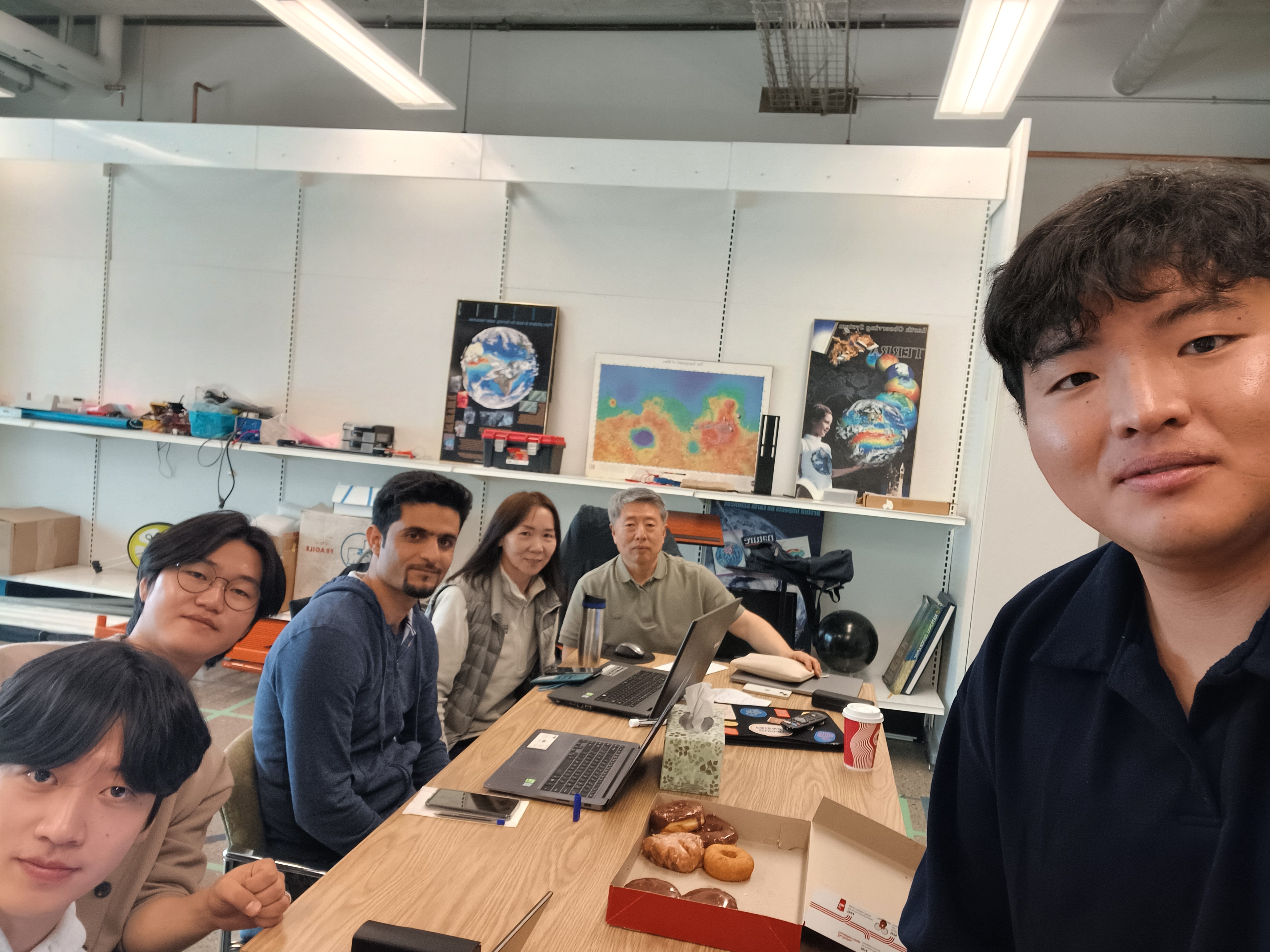 Master's Student Lee Young-joo Successfully Concludes Research Dispatch to University of Calgary, Canada