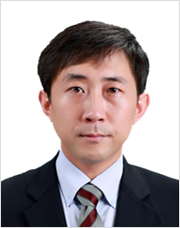 Young Soo Lee